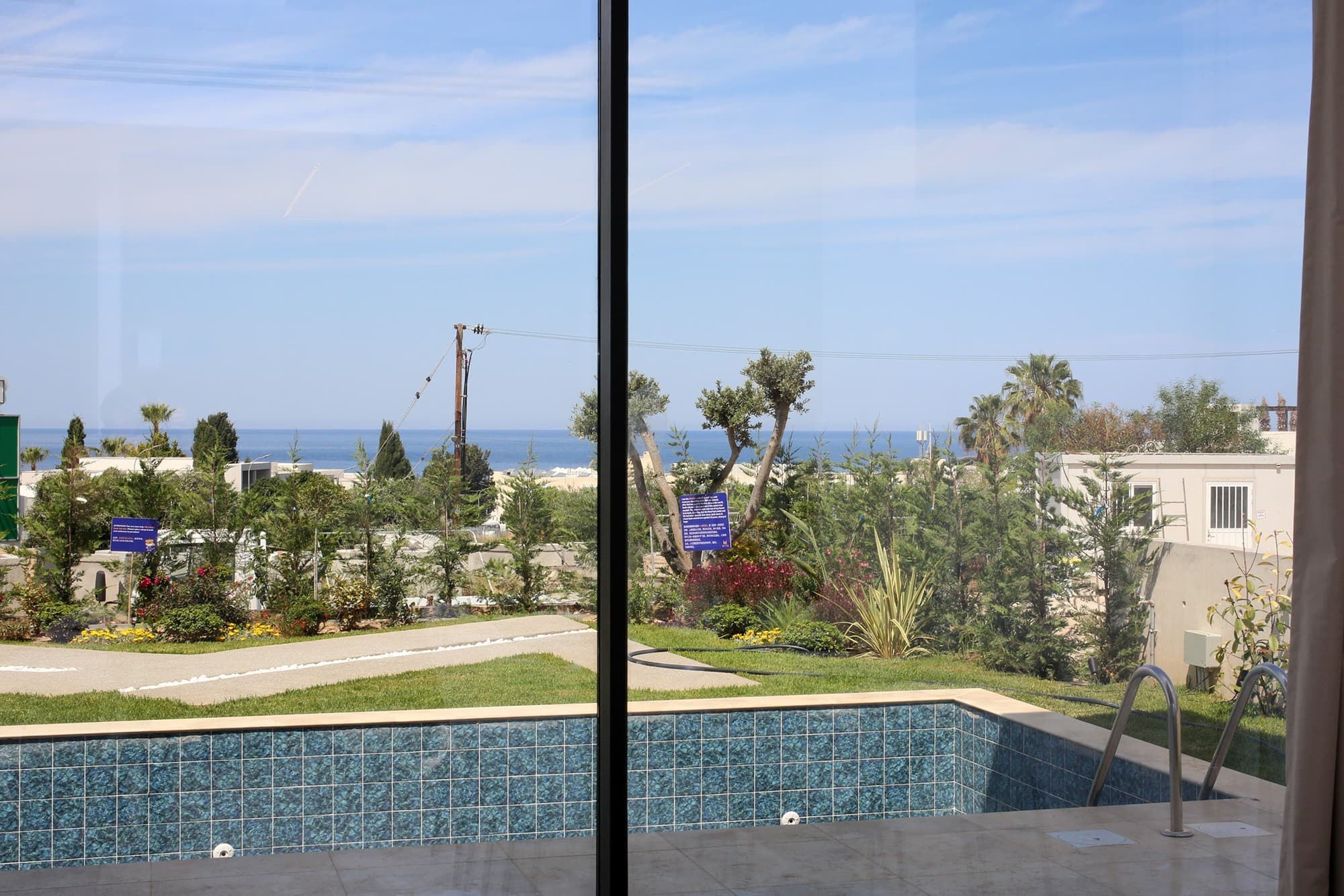 Oasis Garden — photo 3